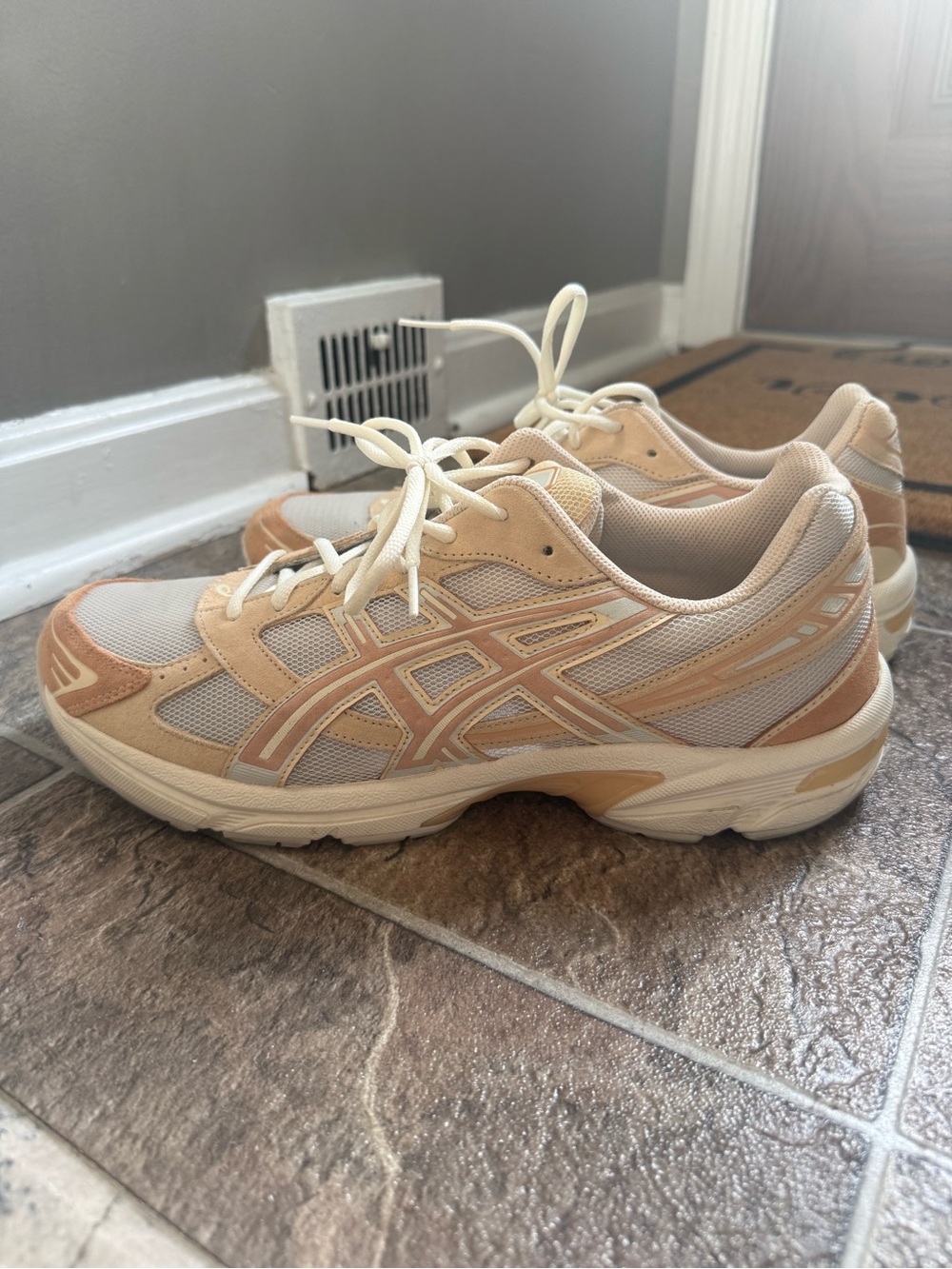 Asics Gels 1130 Honey Beige
